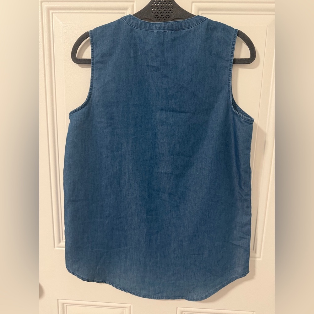 Alex & Parker Chambray Tassel Tie Sleeveless Top Size S Boho - Picture 2 of 9
